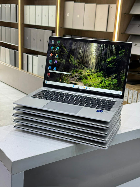 💻 HP EliteBook 830 G8 – Tactile & Ultra Puissant 💼✨